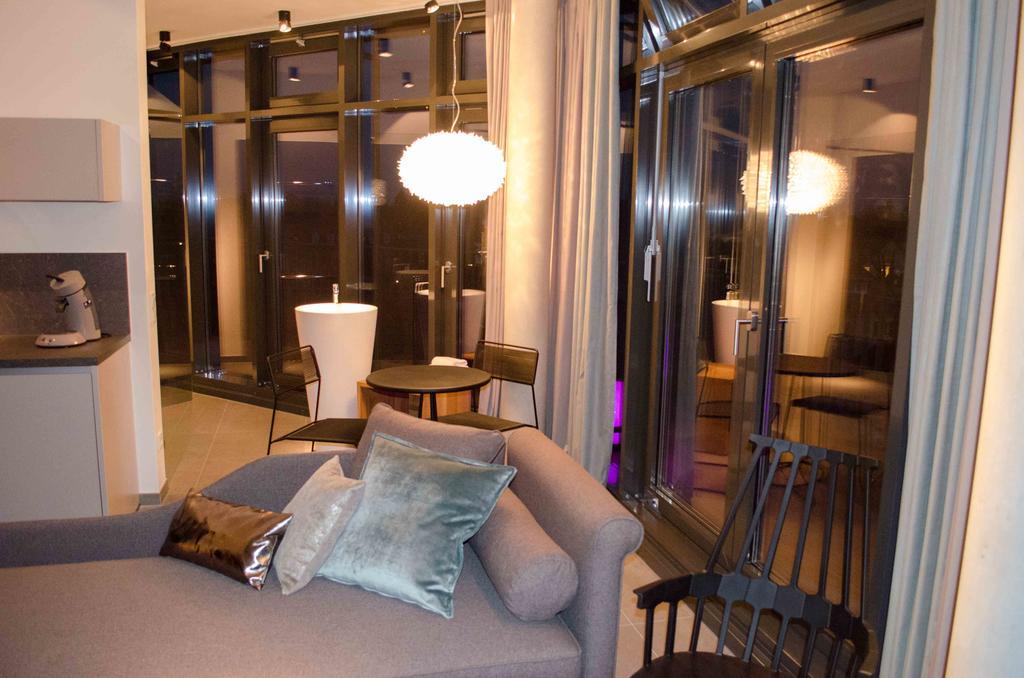 Hotel Im Bunker Munich Bilik gambar